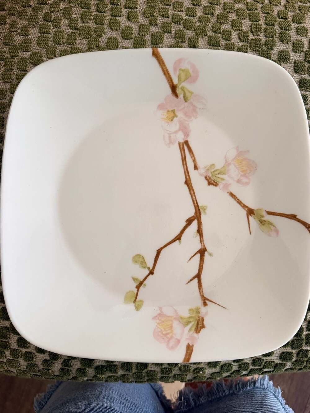 Set of 8 Discontinued Corelle Cherry Blossom Square Dinner Plate